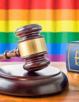 gavel_and_rainbow_flag_460x470_by_Bigstock