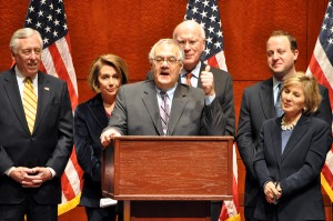 Barney_Frank_insert_(c)Michael_Key