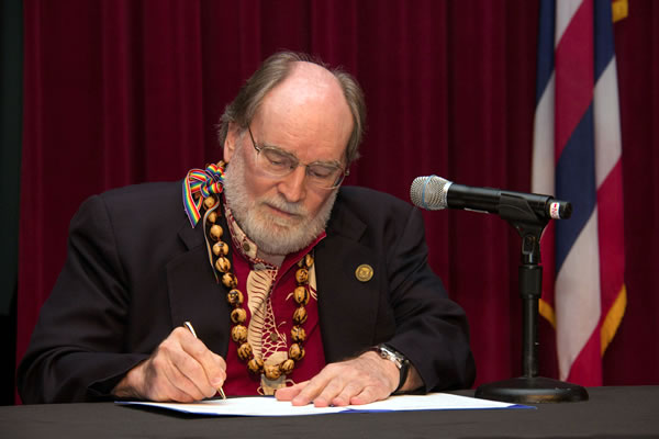 Neil Abercrombie, Hawaii, Washington Blade, gay