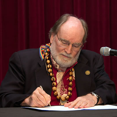 Neil Abercrombie, Hawaii, gay, Washington Blade