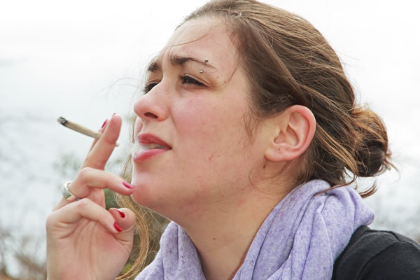 woman, smoking, gay news, Washington Blade, pregnant