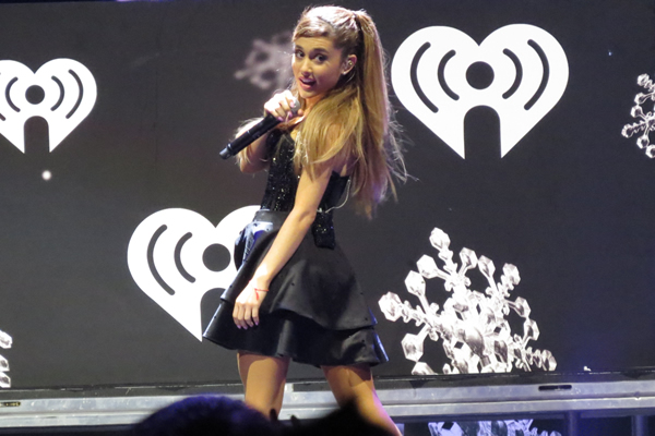 Ariana Grande Joins Hairspray Live Cast