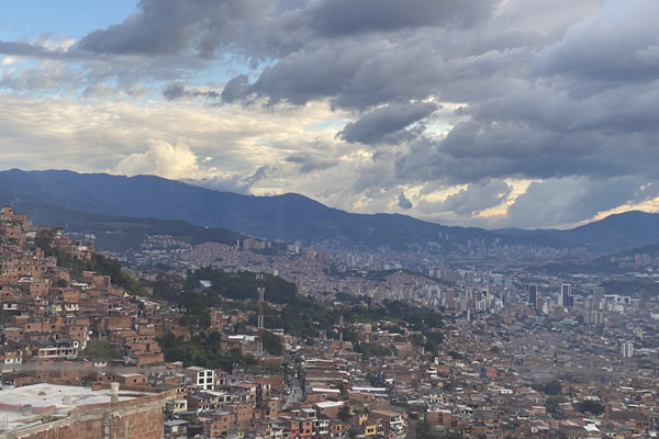 Sex in family in Medellín