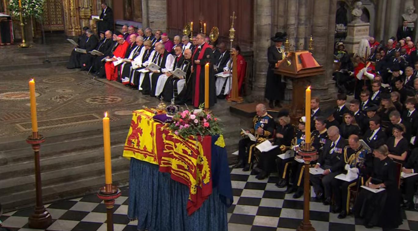 Queen Elizabeth II laid to rest pic