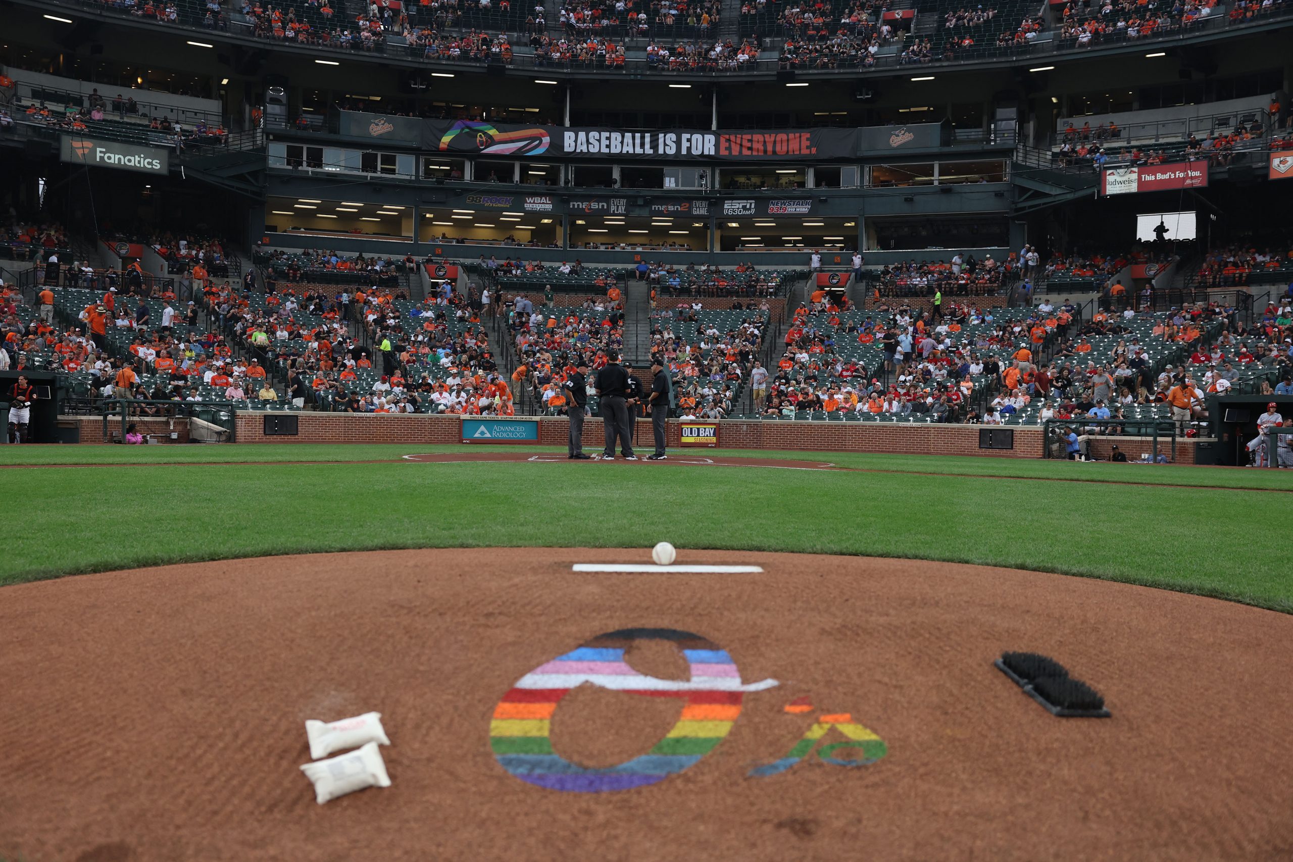 LOOK: Orioles show city pride with 'Baltimore' home jerseys 