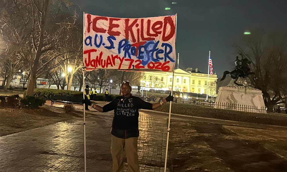 Hundreds protest ICE killing of Renee Nicole Good in D.C.