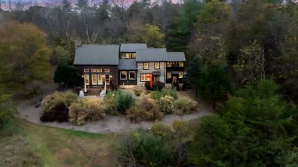 FOR SALE - WEST VIRGINIA ARCHICTECTURAL GEM